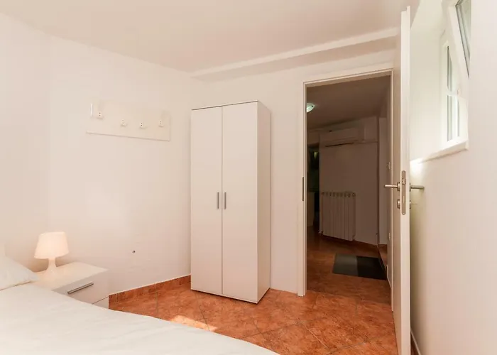 Philosophy Apartment